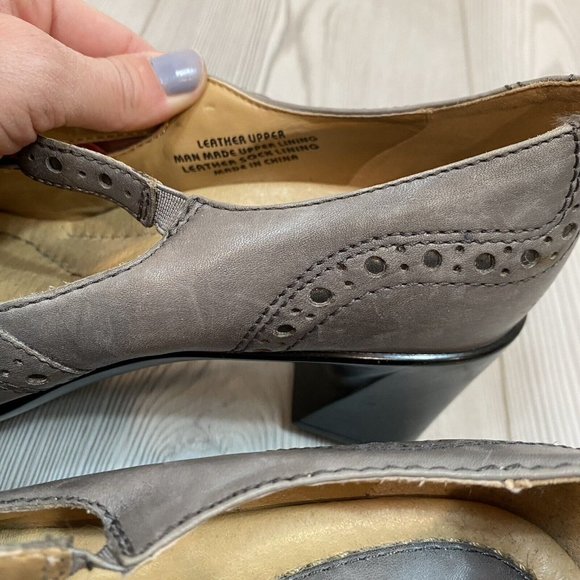 Earth Primrose Gray Taupe Criss Cross Mary Janes Heels Pumps Women's size 9B - Picture 4 of 8